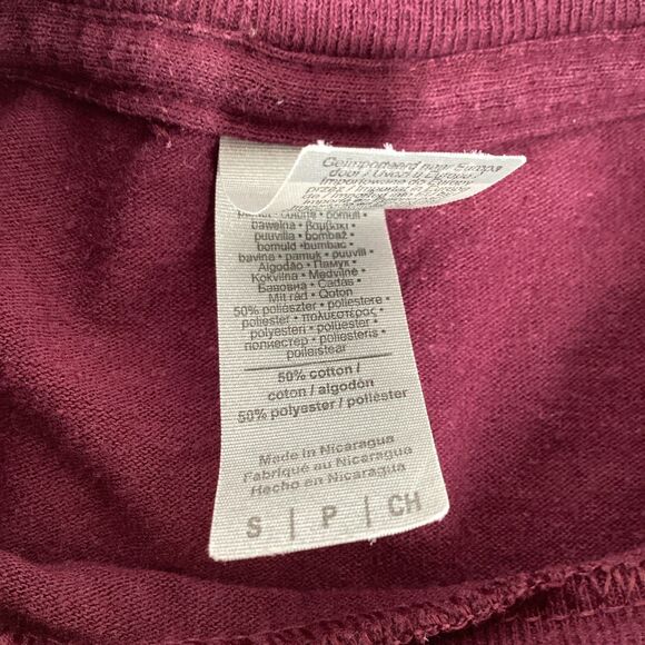 Two Roanoke College Maroons Basketball Tshirts Size Small Gildan Gray Maroon - Picture 9 of 12